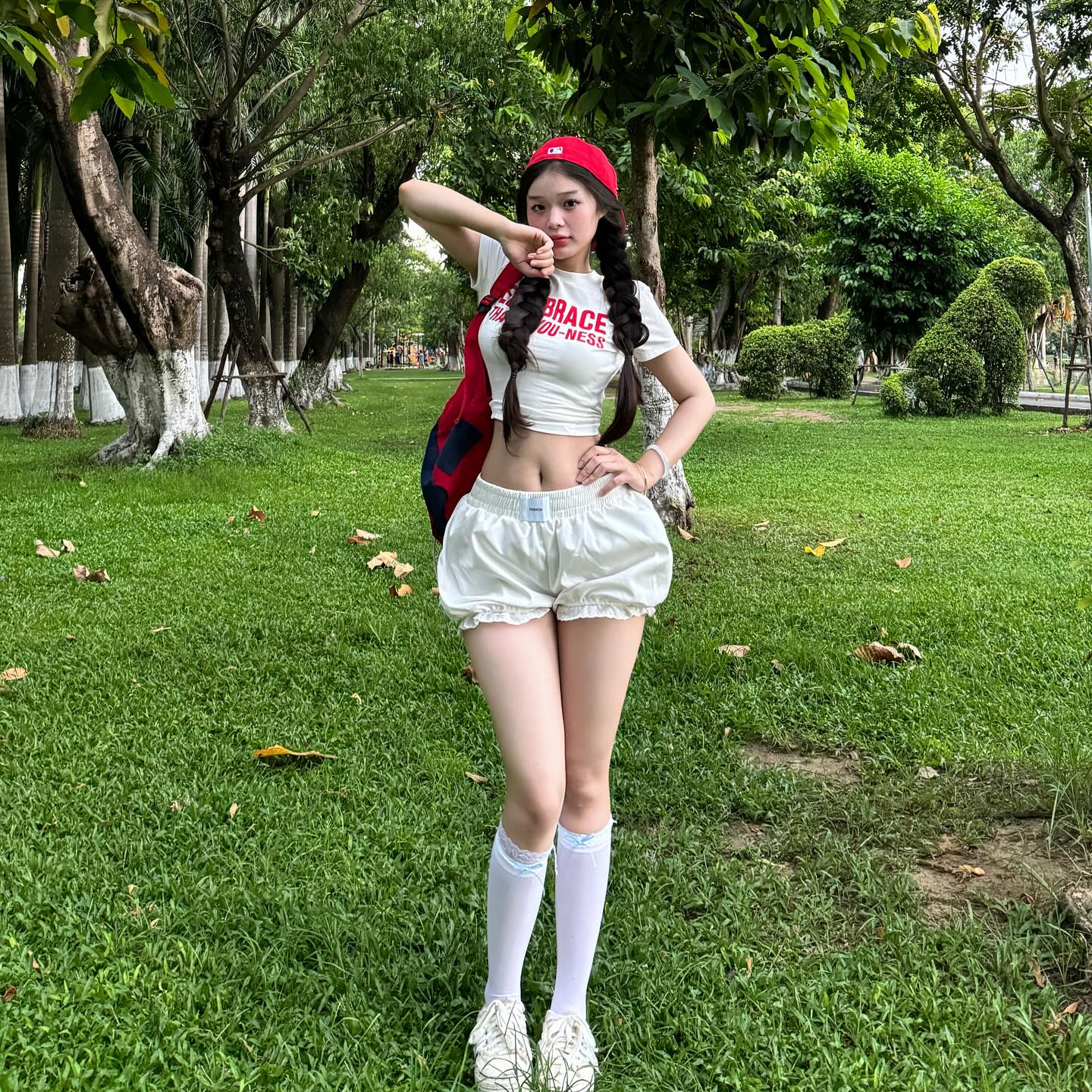 Ảnh 18+ Gái Xinh Facebook Nguyễn Thị Thảo teally2004 teally.ntt n.t.t.1905 – Onlyfans Leak