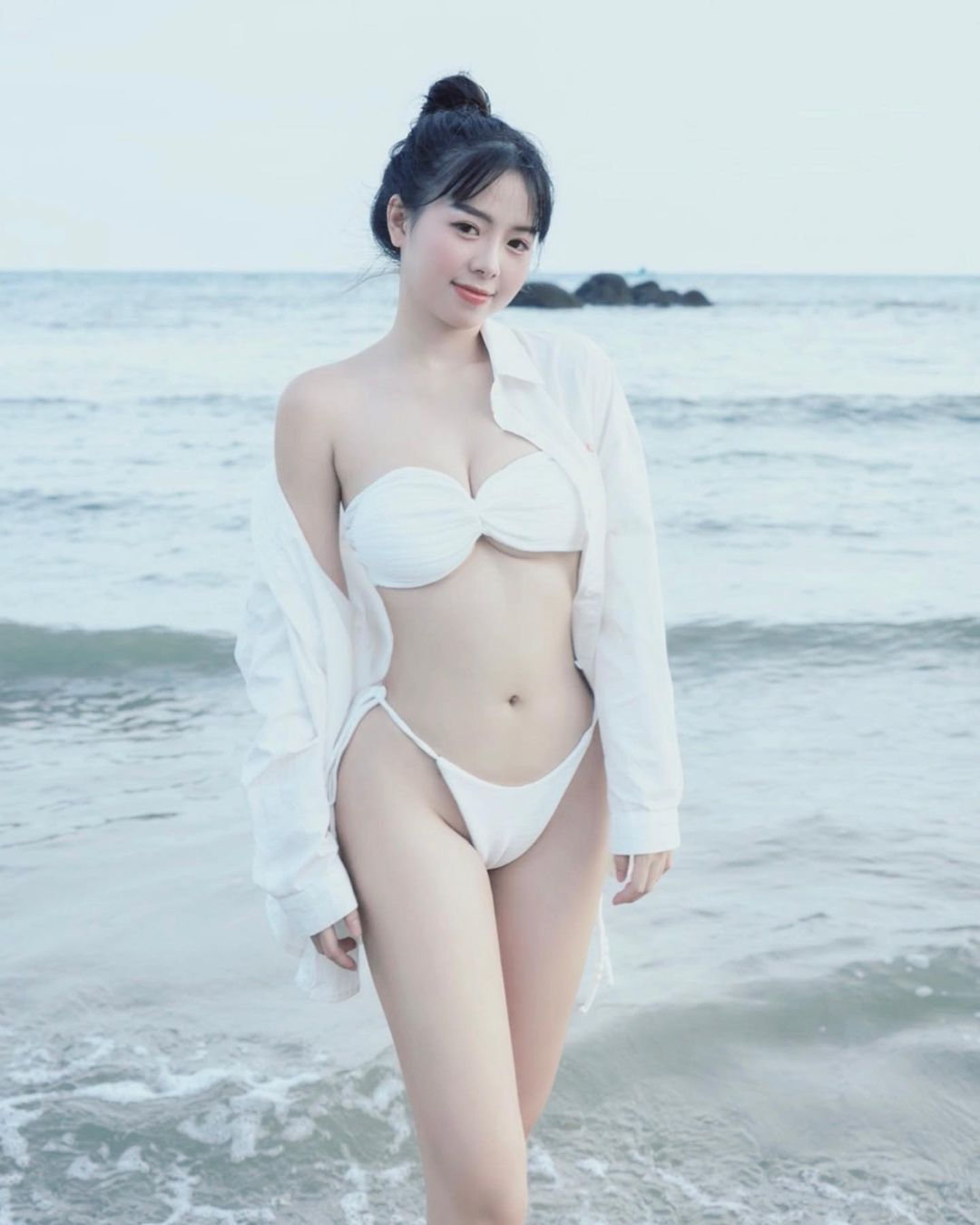 Ảnh 18+ Gái Xinh Facebook Shana Quỳnh Giang giangshana – Onlyfans Leak