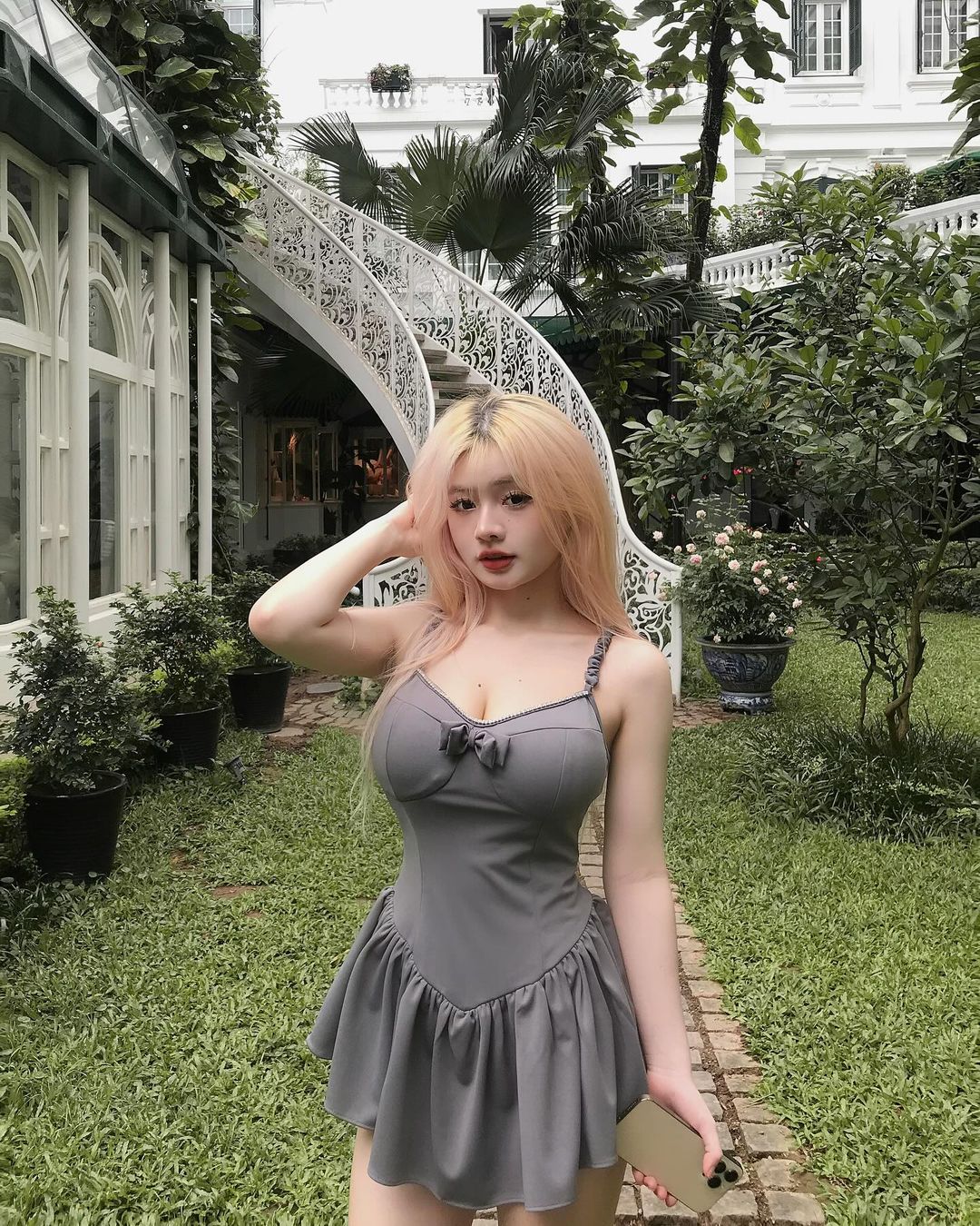 Ảnh 18+ Gái Xinh Tiktok Phạm Phương Linh linnntitxinhnhat – Onlyfans Leak