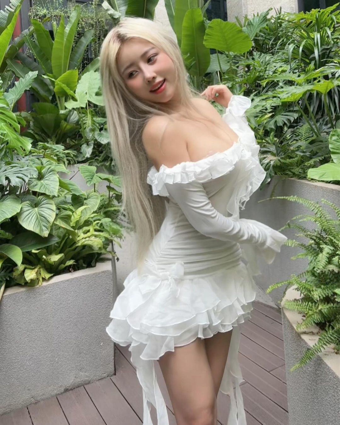 Ảnh 18+ Gái Xinh Instagram Nguyễn Thùy Trang trang_miemie – Onlyfans Leak