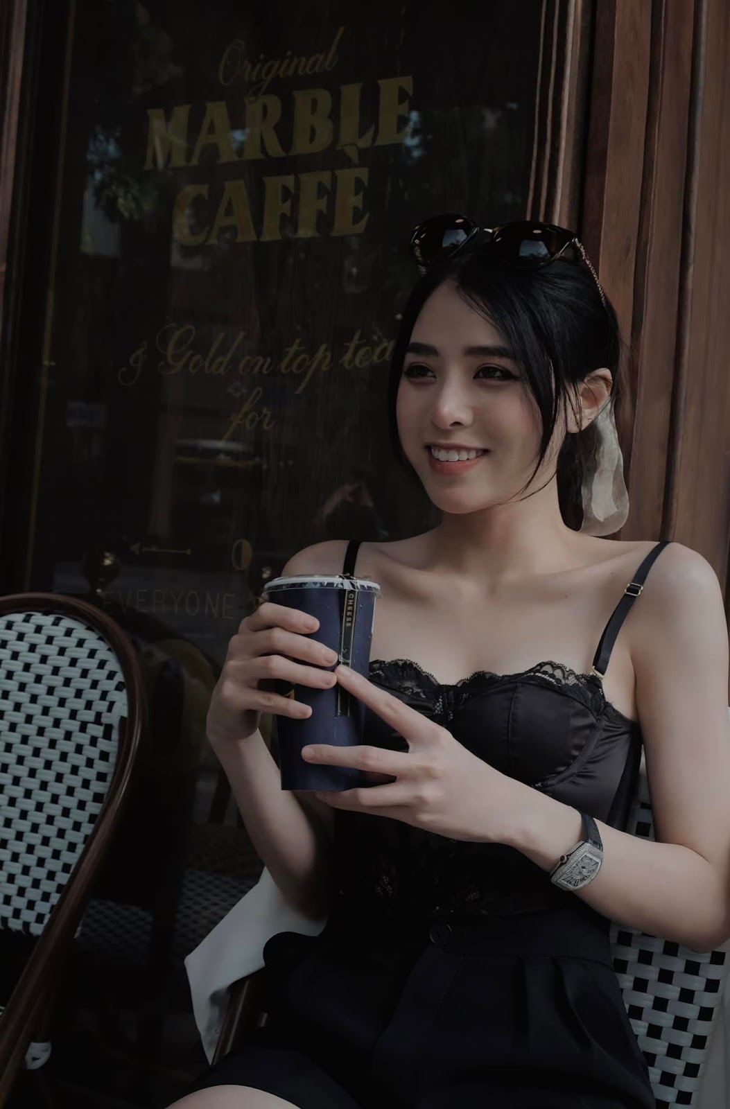 Ảnh Gái Xinh Instagram Hạnh Bích Trần Chen Bi Xing – __hanhbichtran__