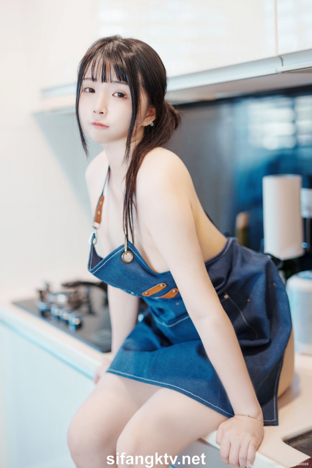 Ảnh Nóng 18+ Gái Xinh Timliao 露出嫩穴勾引你