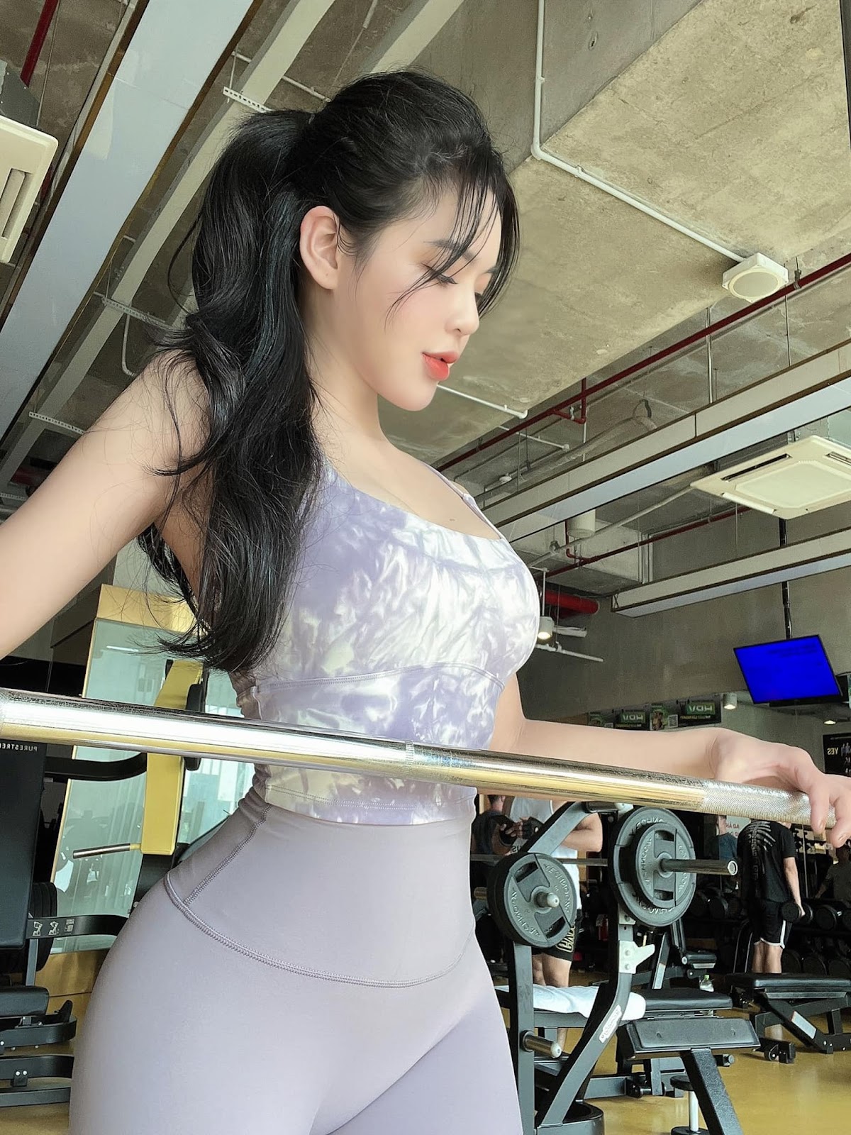 Ảnh Gái Xinh Instagram Loan Hoàng hoang.loan93 Loanhoang_vip