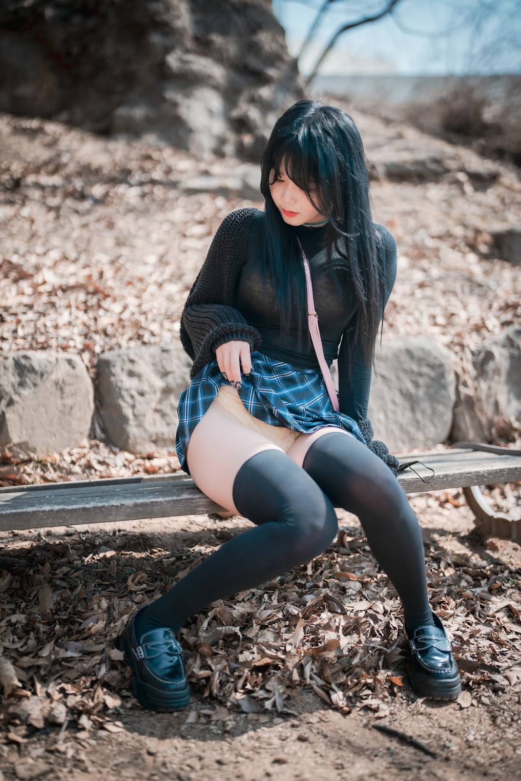 ZIA.Kwon 권지아, [DJAWA] Early Spring Walk in March Set.01