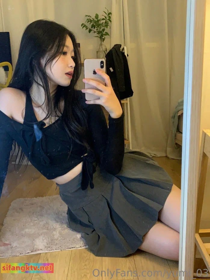 Ảnh + Clip Sex Gái Xinh OnlyFans Yumi_03 – QuatVN