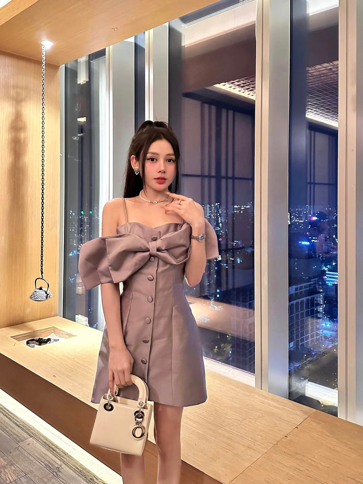 Ảnh Gái Xinh Facebook Nguyễn Thị Tuyết (Pé Lùn) – be.lunnn