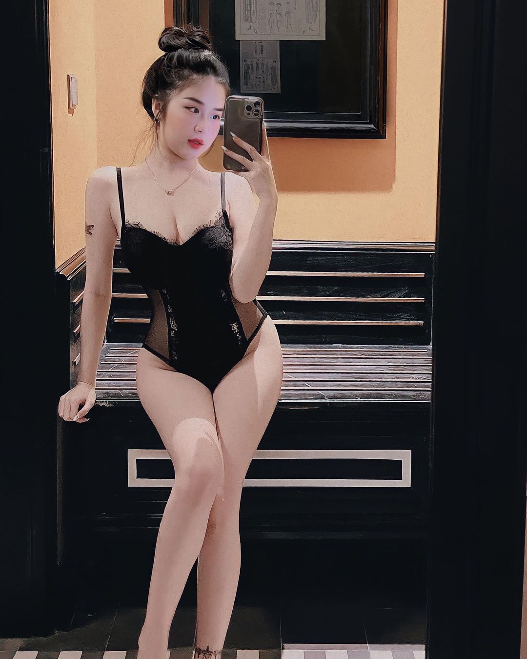 Ảnh 18+ Gái Xinh Facebook Hồ Anh Thư im_hothu – Onlyfans Leak