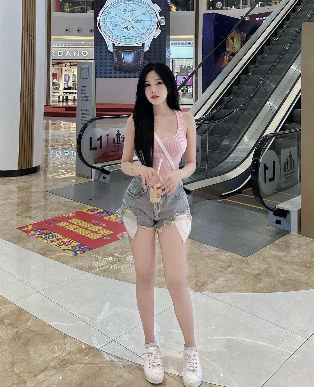 Ảnh 18+ Gái Xinh Tiktok Lê Thảo Nhi th_nhhi b.baobeii_ – Onlyfans Leak