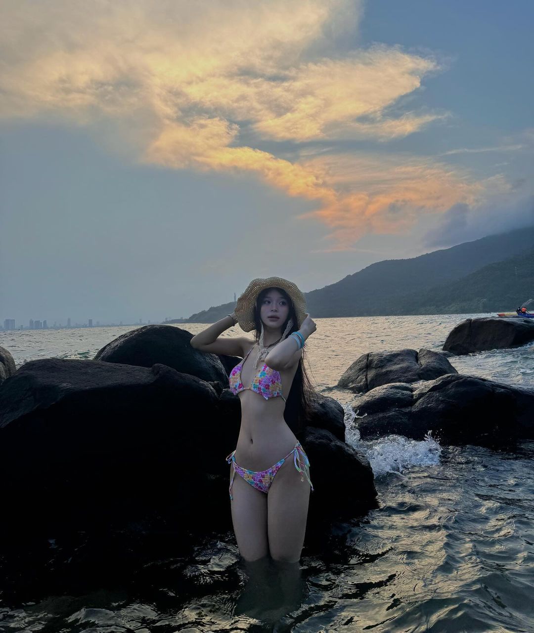 Ảnh 18+ Gái Xinh Facebook Nguyễn Thị Thảo teally2004 teally.ntt n.t.t.1905 – Onlyfans Leak