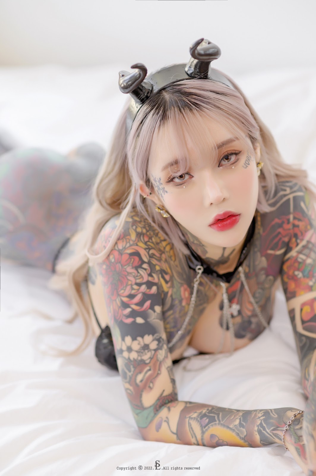 YoKo 요코, [SAINT Photolife] Saint and Devil – Onlyfans Leak