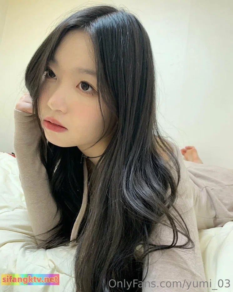 Ảnh + Clip Sex Gái Xinh OnlyFans Yumi_03 – QuatVN