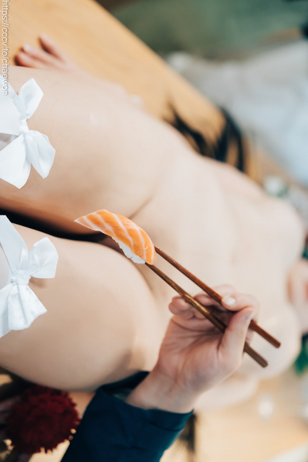 Ảnh Nóng 18+ Gái Xinh ZIA.Kwon 권지아, Loozy “Nyotaimori” Set.02