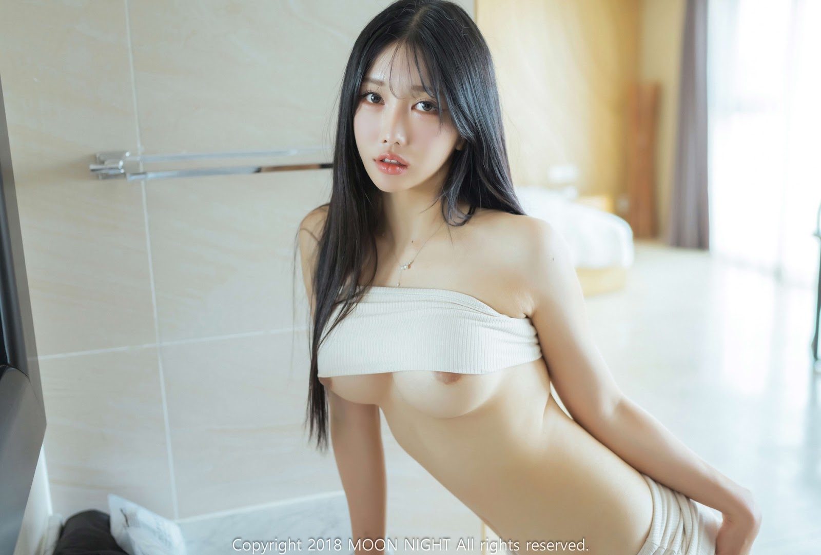 Ảnh Nóng 18+ Gái Xinh Yunjin 챌이, [Moon Night Snap] Honey Peach Hocance Set.01 – Onlyfans Leak
