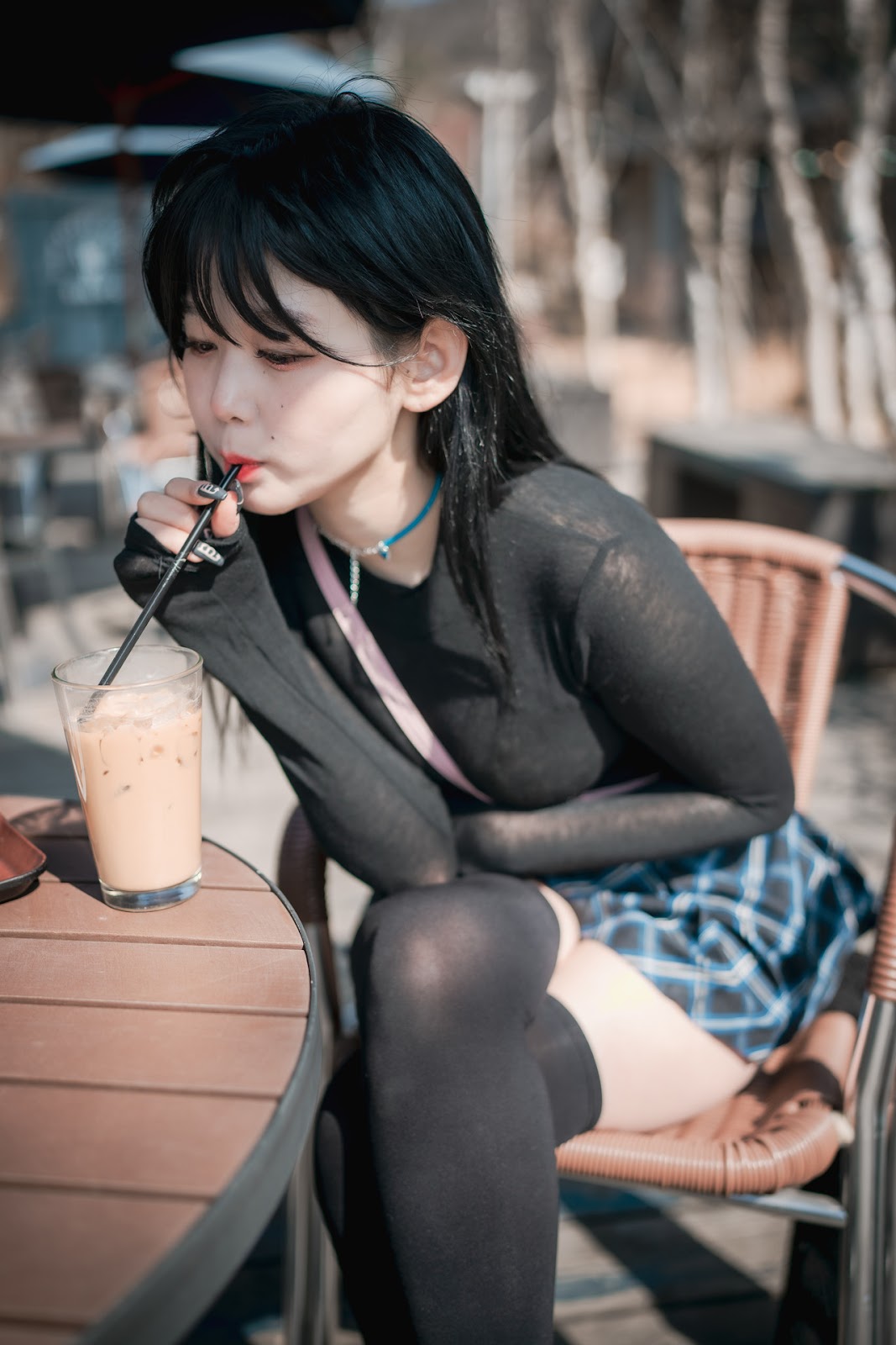 ZIA.Kwon 권지아, [DJAWA] Early Spring Walk in March Set.01