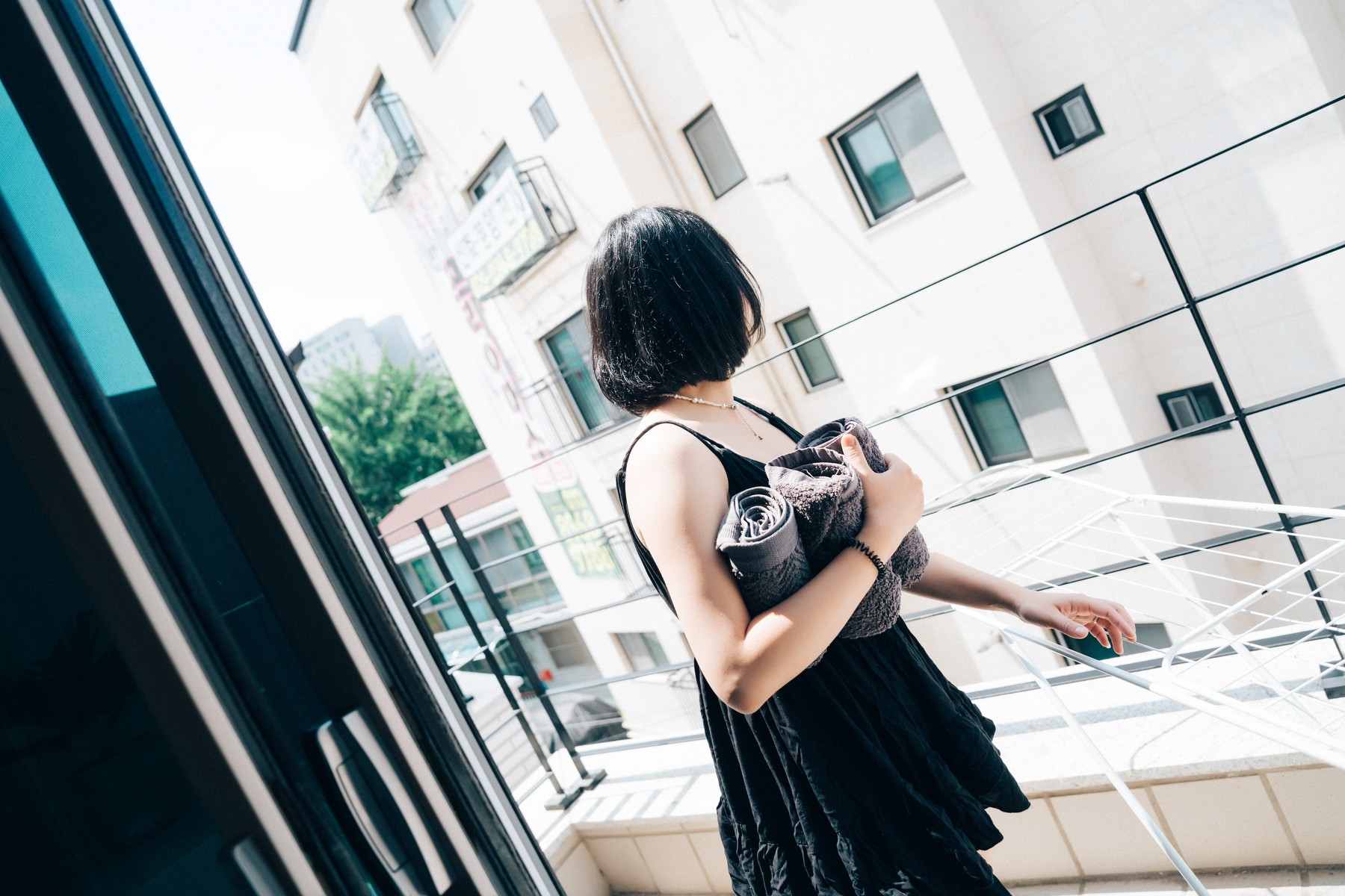 Ảnh Nóng 18+ Gái Xinh ZIA.Kwon 권지아, [Loozy] With Delivery Man Set.01