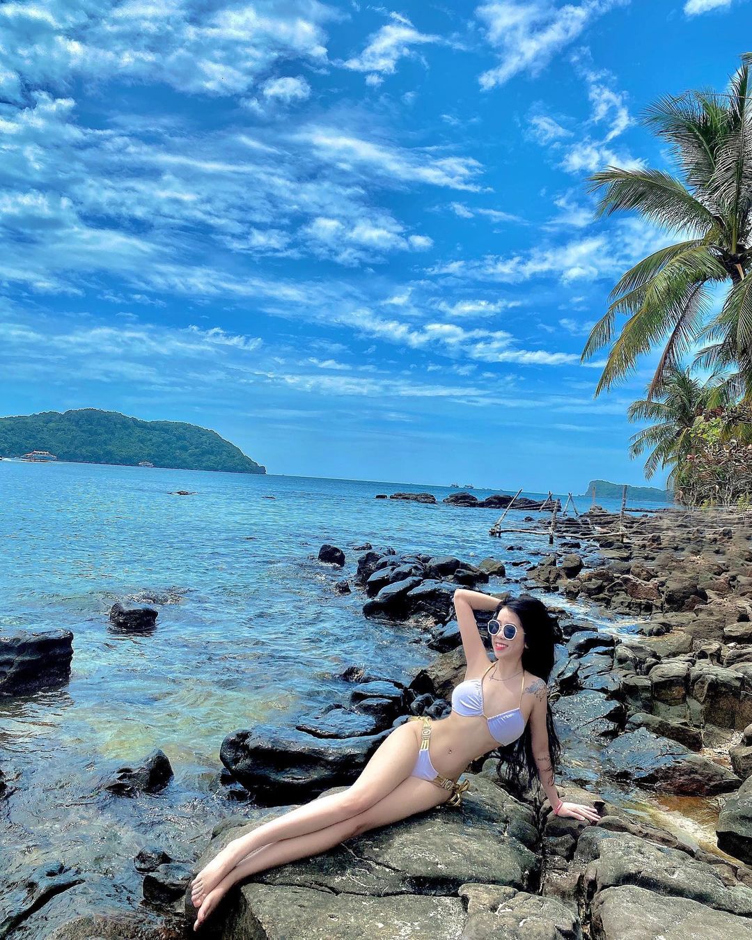 Ảnh 18+ Gái Xinh Instagram Nguyễn Ngọc Thiên Thùy _thinthuy.28_ – Onlyfans Leak
