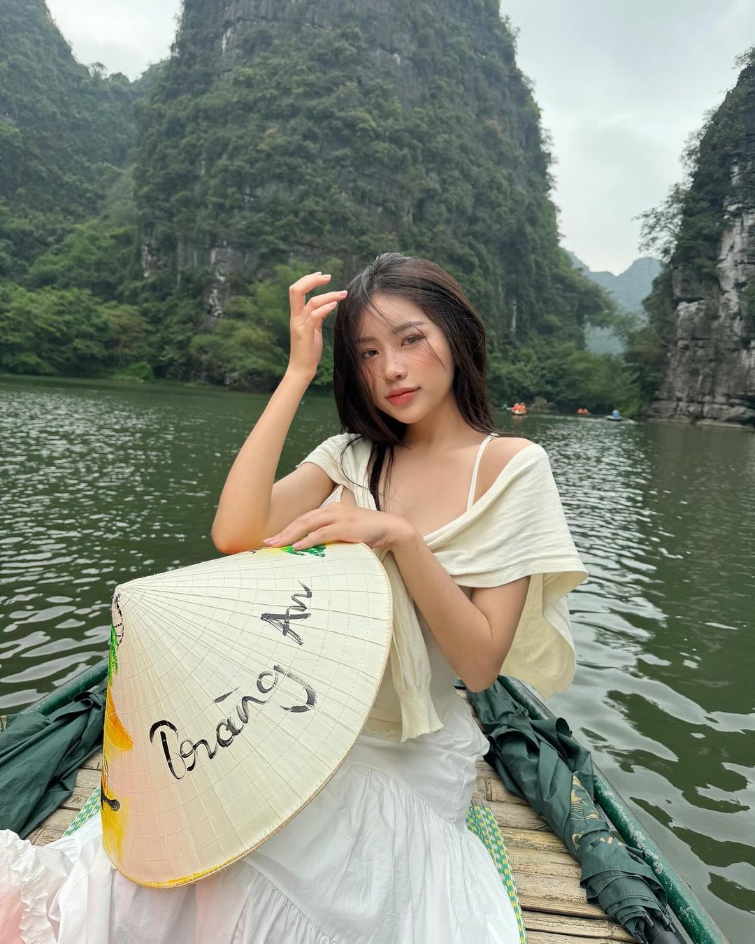 Ảnh 18+ Gái Xinh Instagram Nguyễn Thùy Trang trang_miemie – Onlyfans Leak