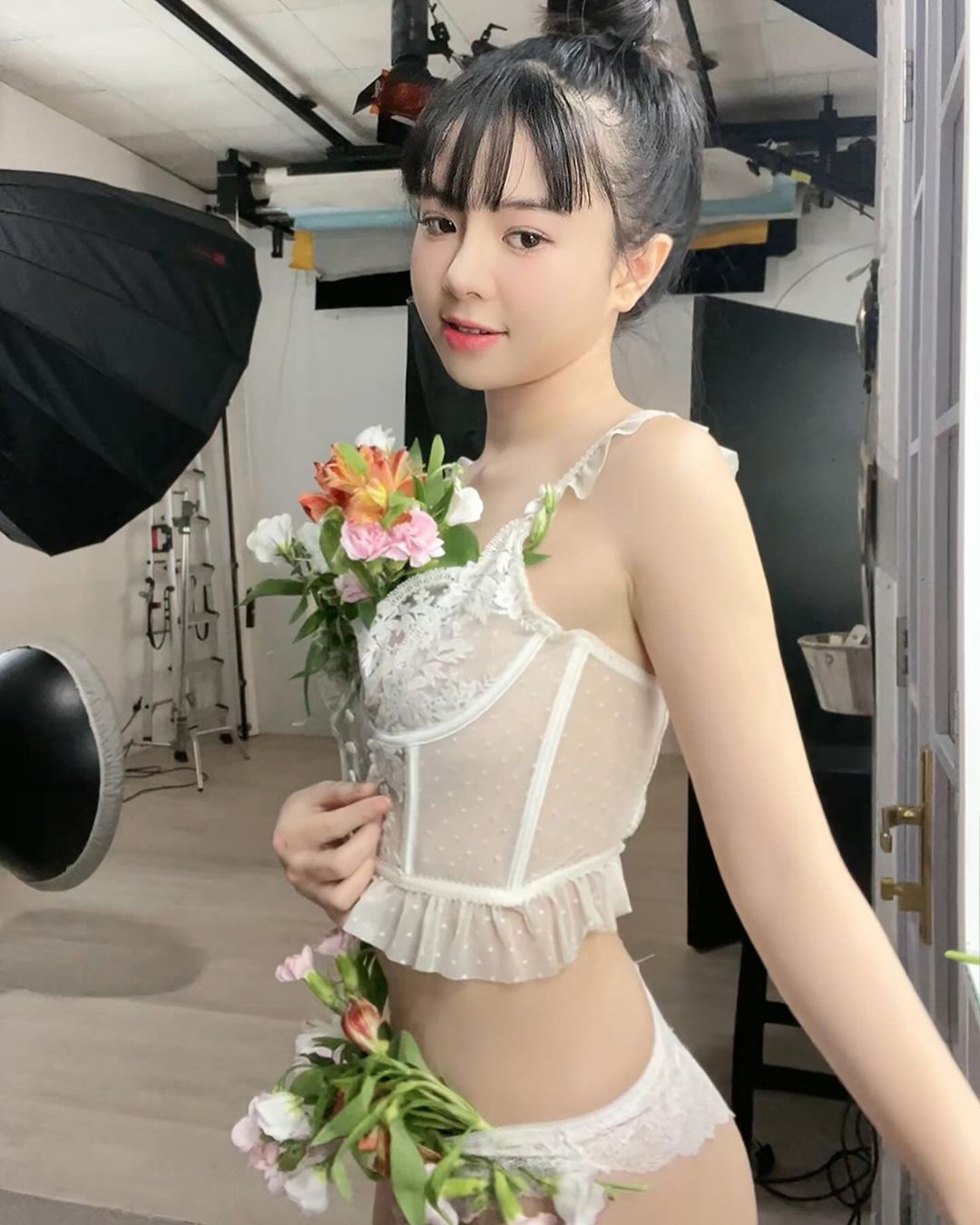 Ảnh 18+ Gái Xinh Facebook Shana Quỳnh Giang giangshana – Onlyfans Leak