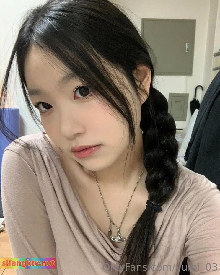 Ảnh + Clip Sex Gái Xinh OnlyFans Yumi_03 – QuatVN