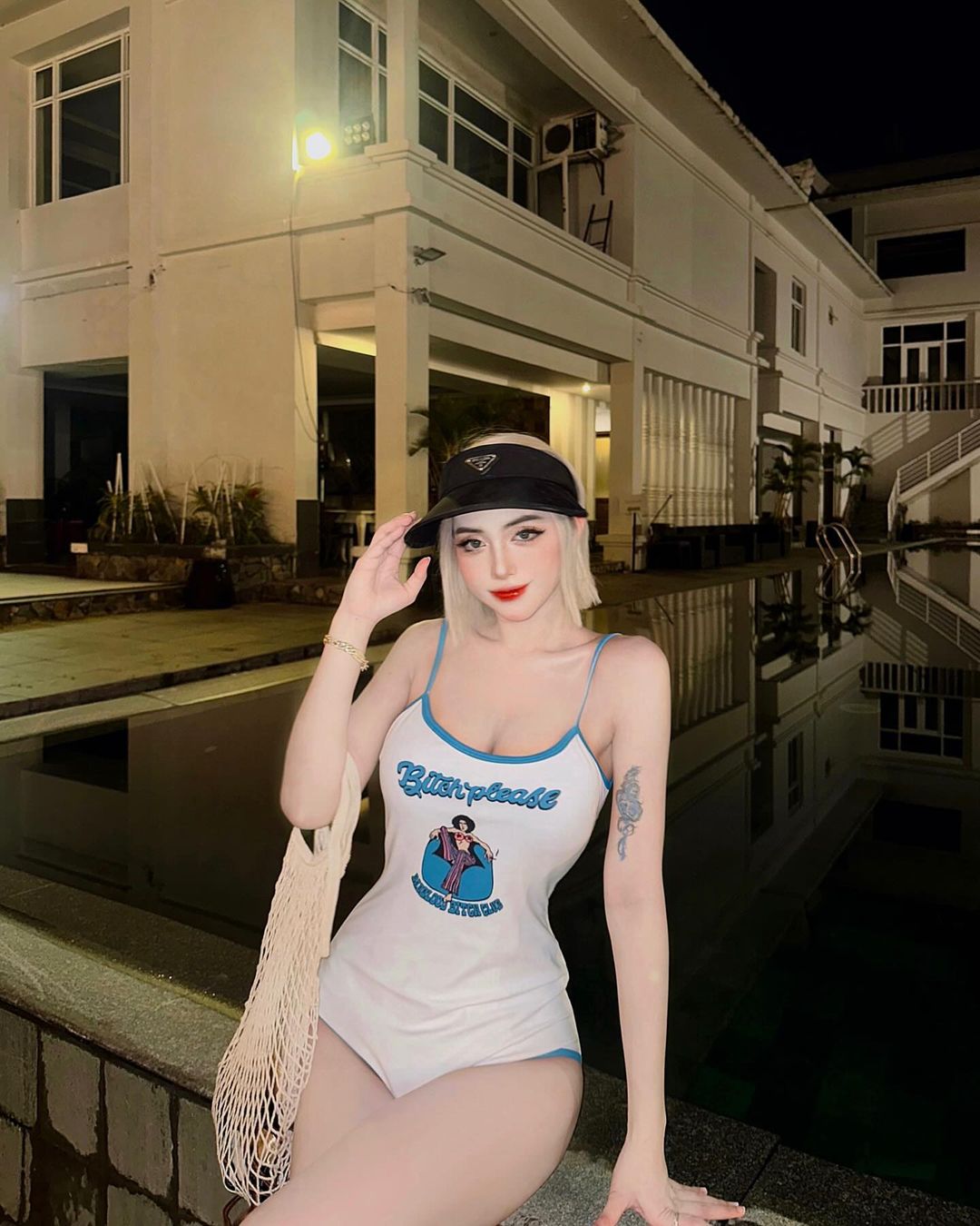 Ảnh 18+ Gái Xinh Instagram rose_xinhhh – Onlyfans Leak