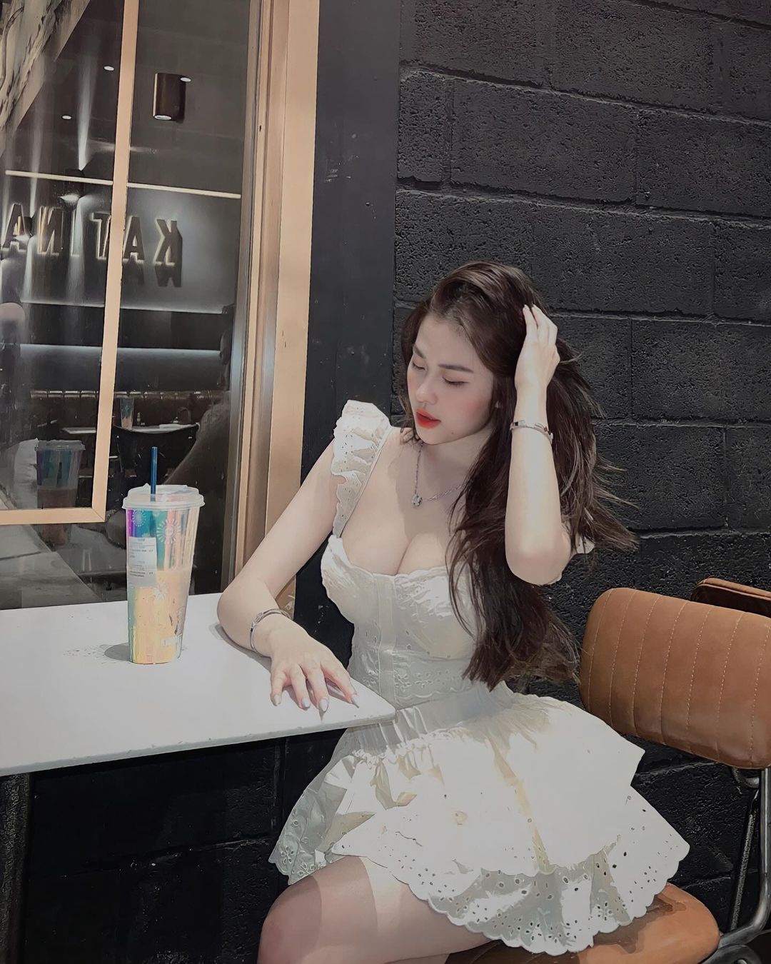 Ảnh 18+ Gái Xinh Facebook Hồ Anh Thư im_hothu – Onlyfans Leak