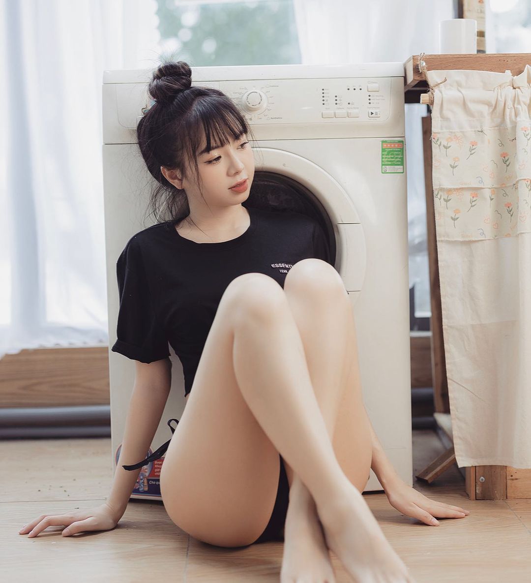 Ảnh 18+ Gái Xinh Facebook Shana Quỳnh Giang giangshana – Onlyfans Leak