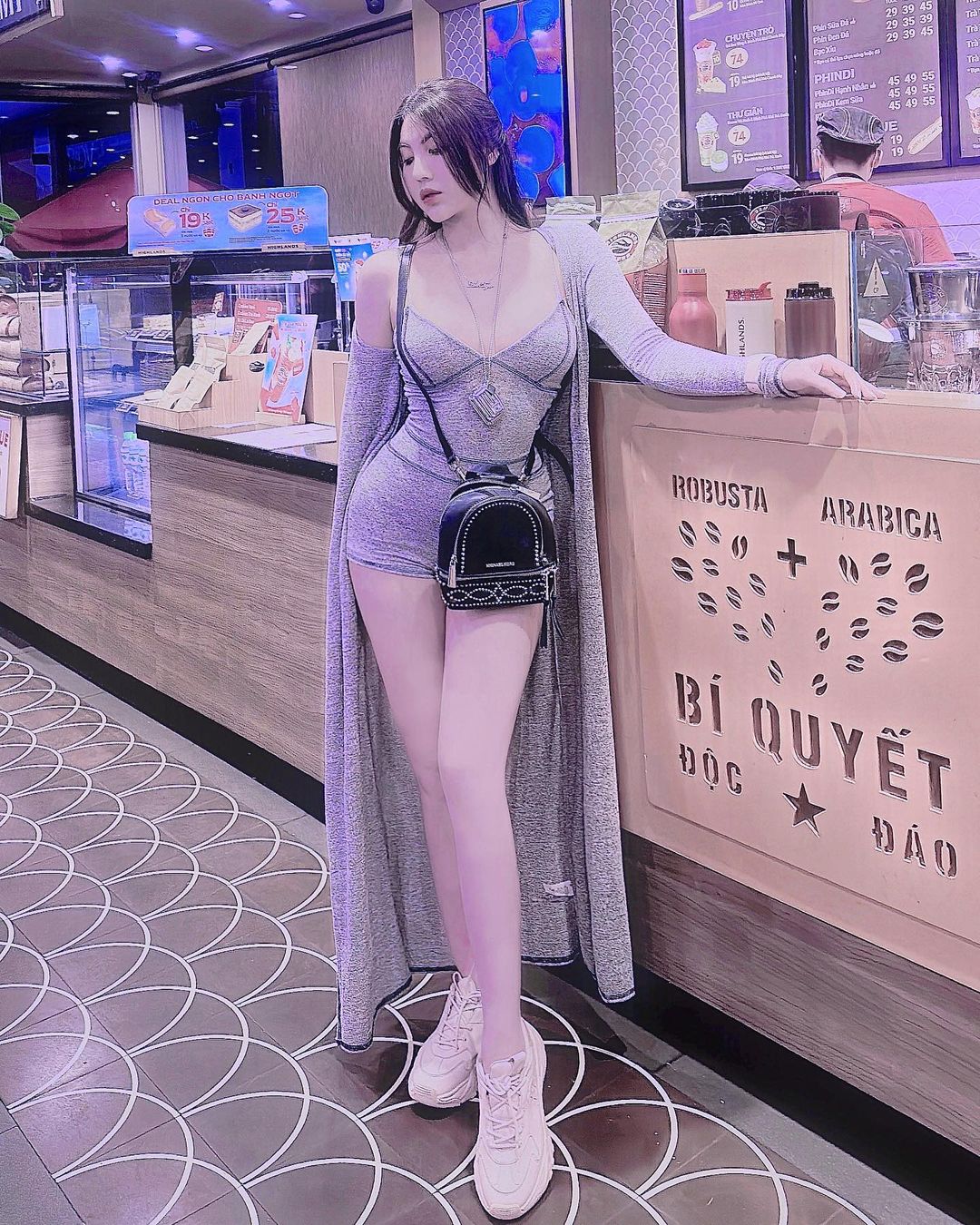 Ảnh Gái Xinh Instagram Vũ Lê Hoàng Ánh vulehoanganhtiger
