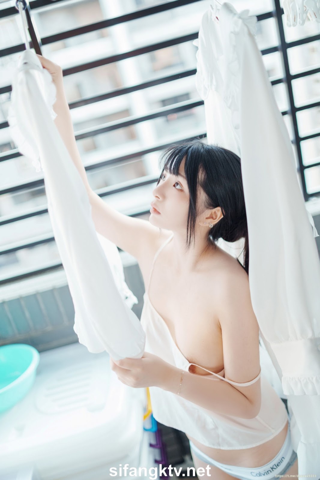 Ảnh Nóng 18+ Gái Xinh Timliao 露出嫩穴勾引你