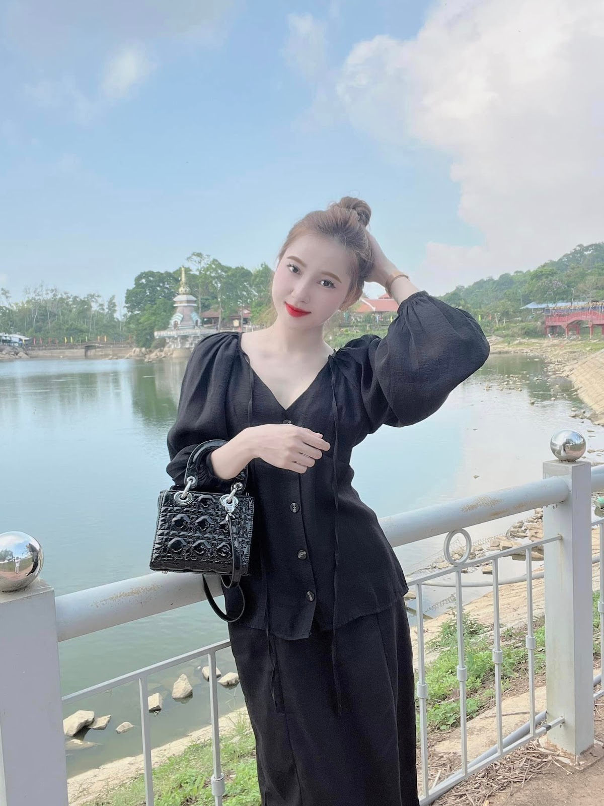 Ảnh Gái Xinh Hot Tiktoker Chinn Thuy Trang Nguyen – chin_19022
