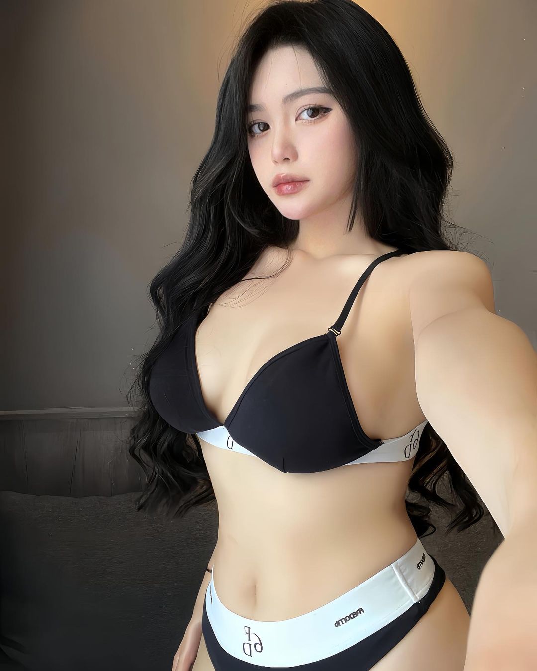 Ảnh Nóng Gái Xinh Tiktok Trương AnThư bang.thuu17 bang.thuu