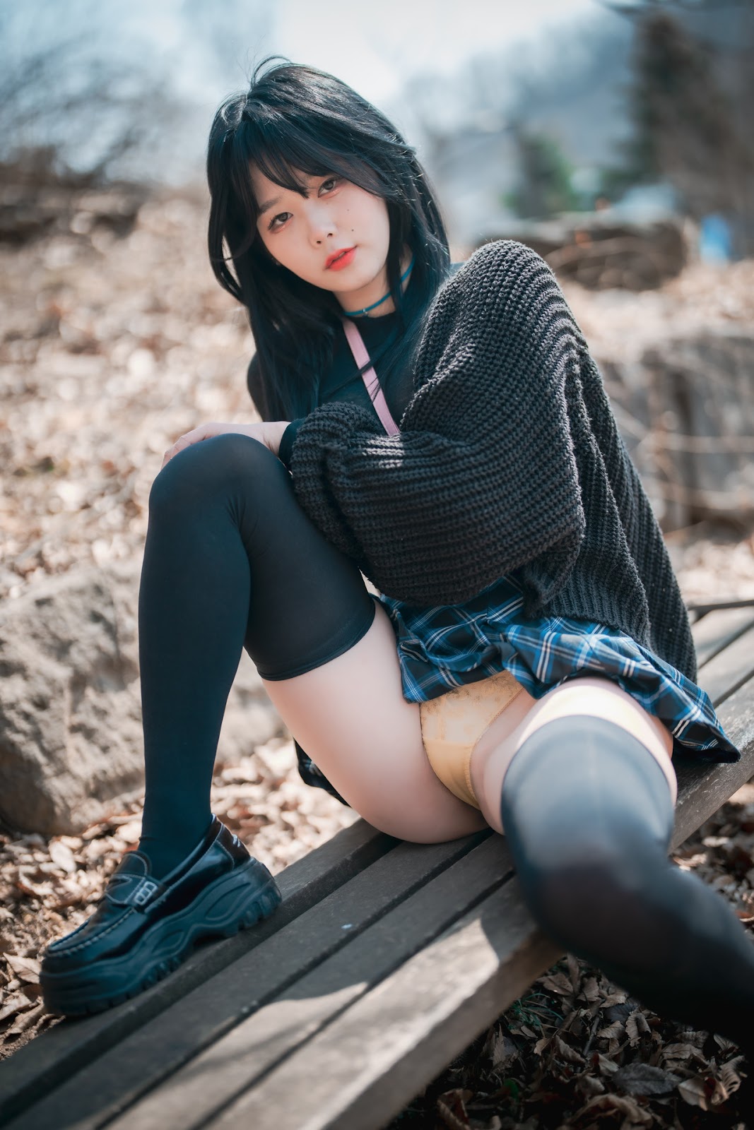 ZIA.Kwon 권지아, [DJAWA] Early Spring Walk in March Set.01
