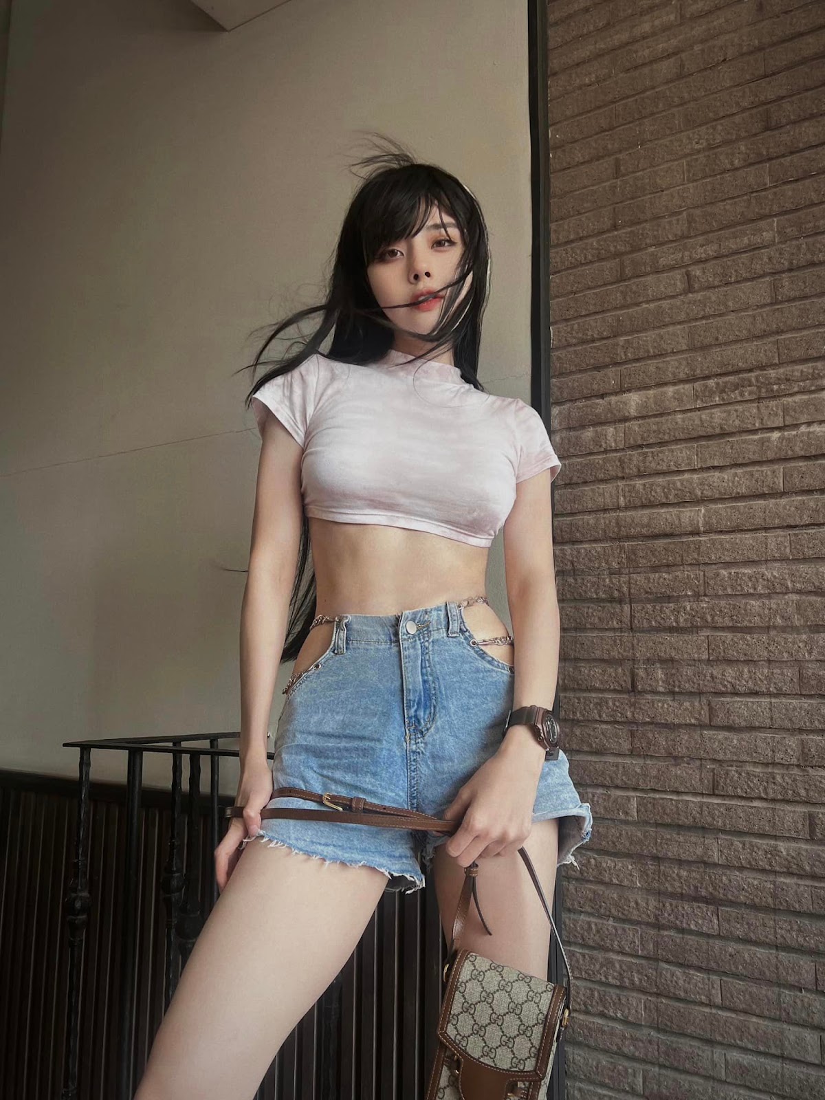 Ảnh Gái Xinh Instagram Hạnh Bích Trần Chen Bi Xing – __hanhbichtran__