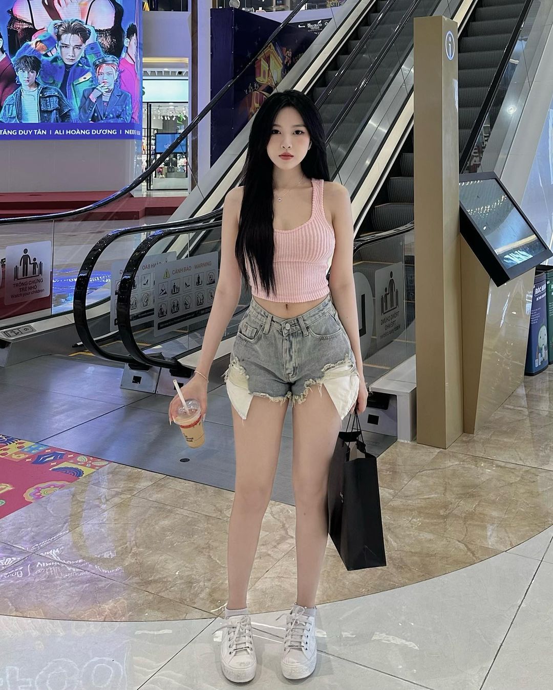 Ảnh 18+ Gái Xinh Tiktok Lê Thảo Nhi th_nhhi b.baobeii_ – Onlyfans Leak