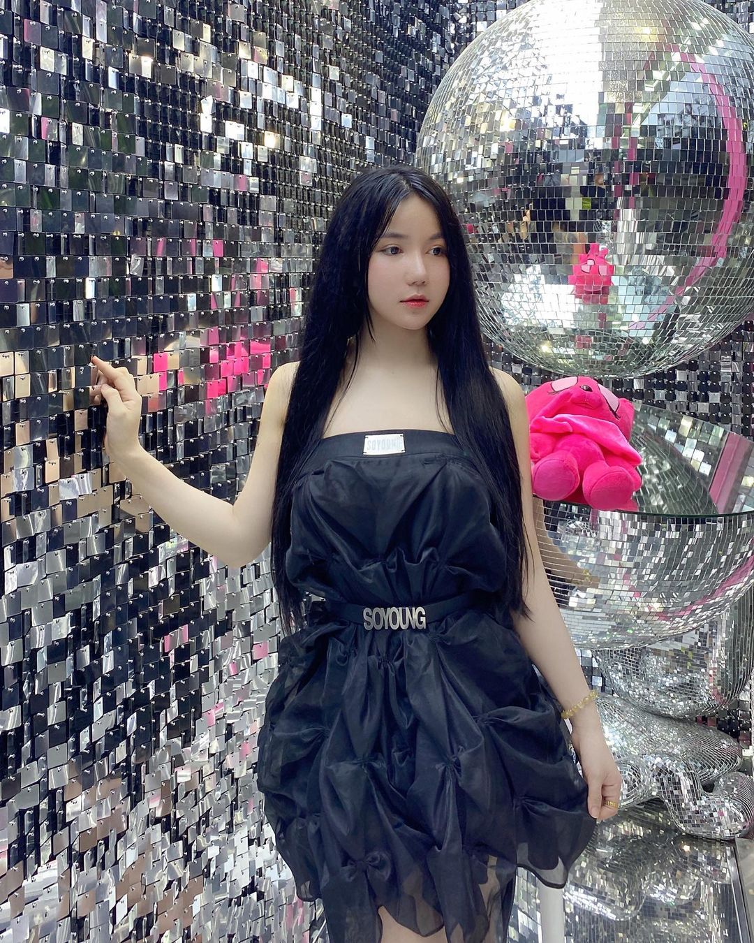 Ảnh 18+ Gái Xinh Tiktok Nguyễn Hương Ly sasami_2k – Onlyfans Leak