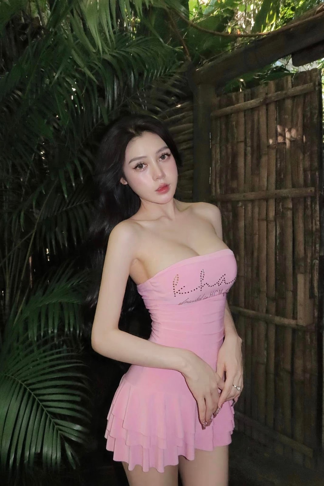 Ảnh Gái Xinh Facebook Nguyễn Thị Tuyết (Pé Lùn) – be.lunnn