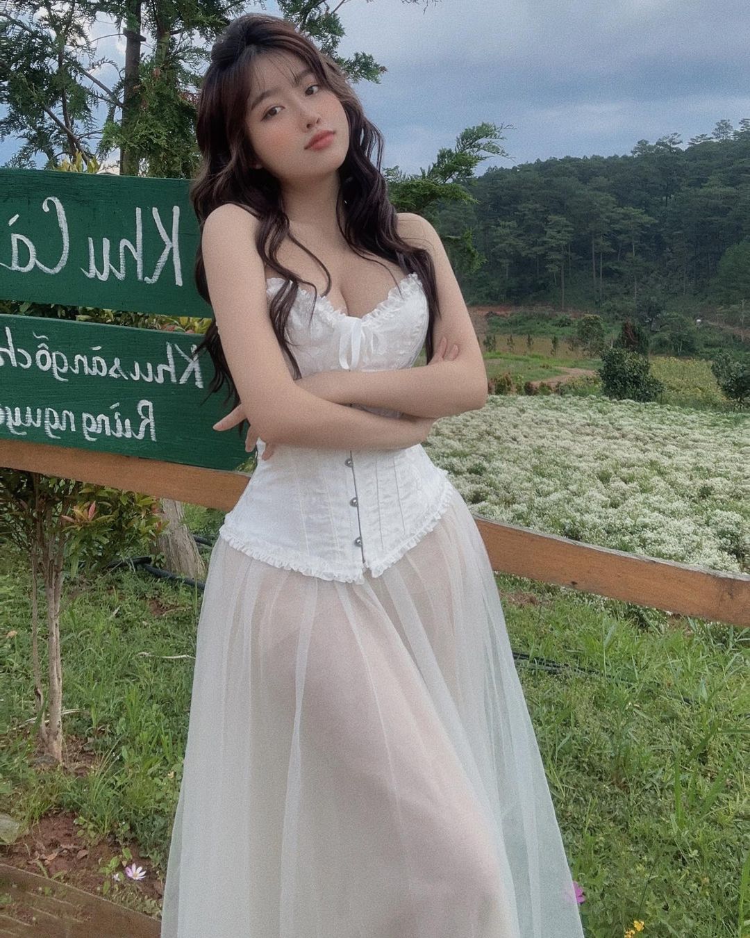 Ảnh 18+ Gái Xinh Instagram Nguyễn Thùy Trang trang_miemie – Onlyfans Leak