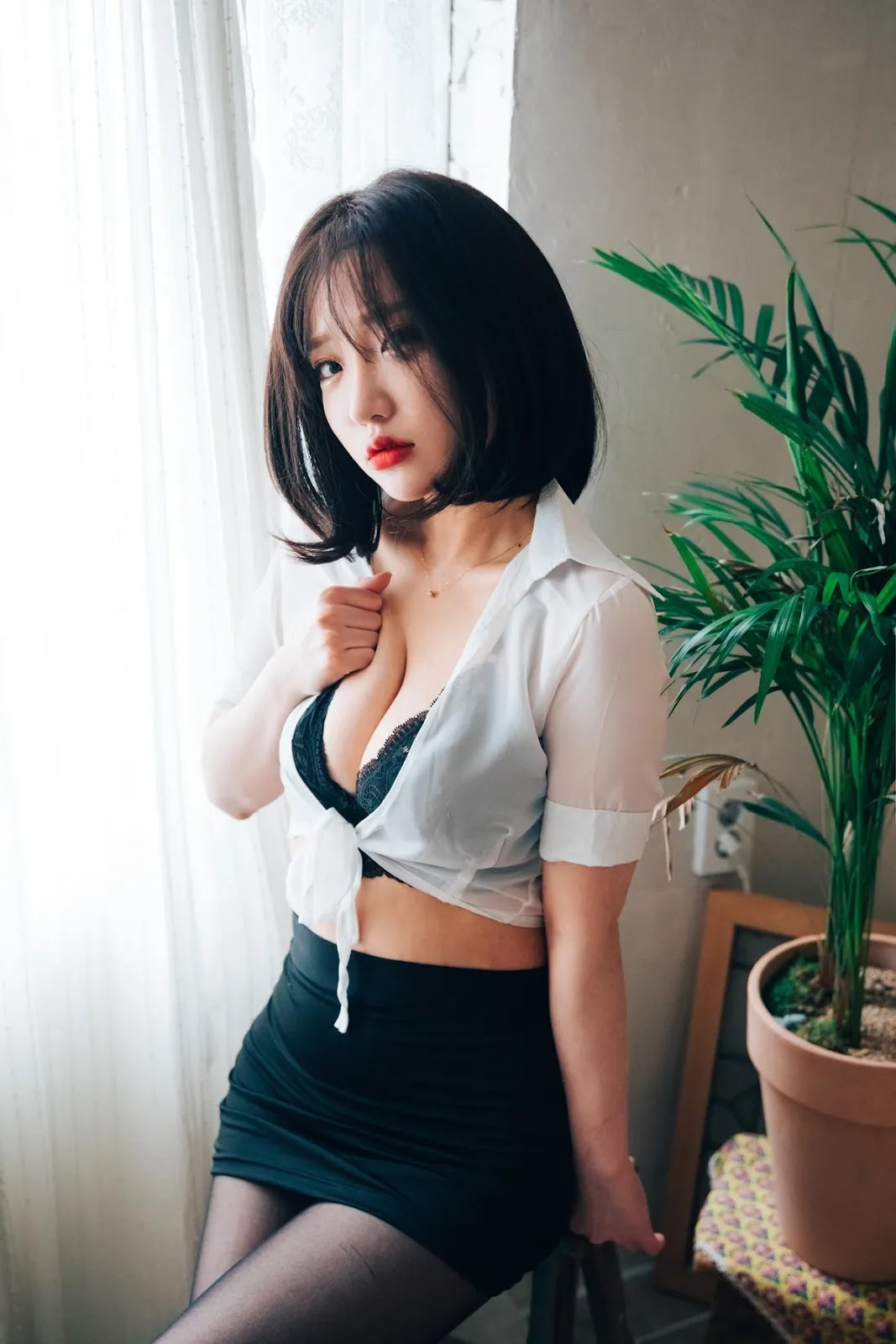 Ảnh Nóng 18+ Gái Xinh Son Yeeun 손예은, [LOOZY] Officegirl’s Vacation Vol.01