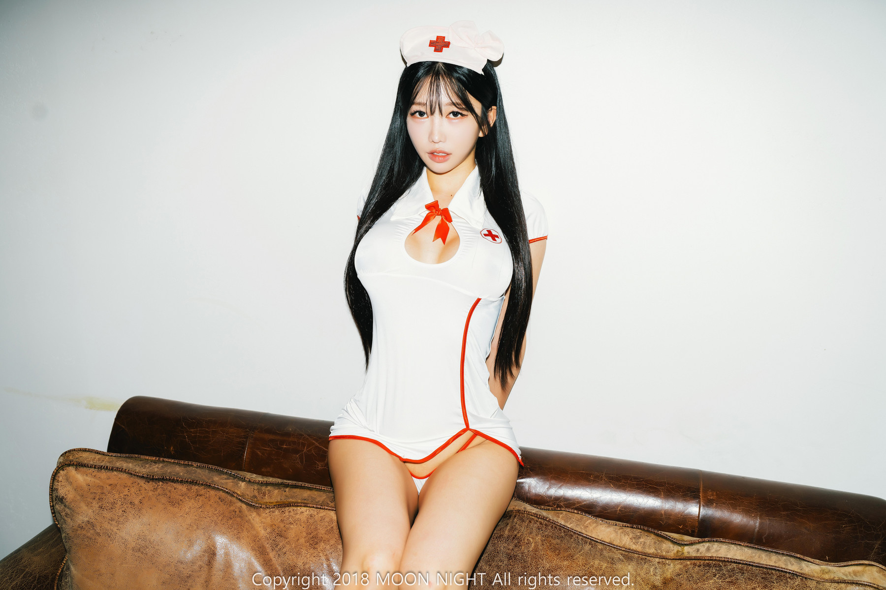 Ảnh Hot 18+ Yunjin 챌이, [Moon Night Snap] Yunjin where does it hurt Set.01
