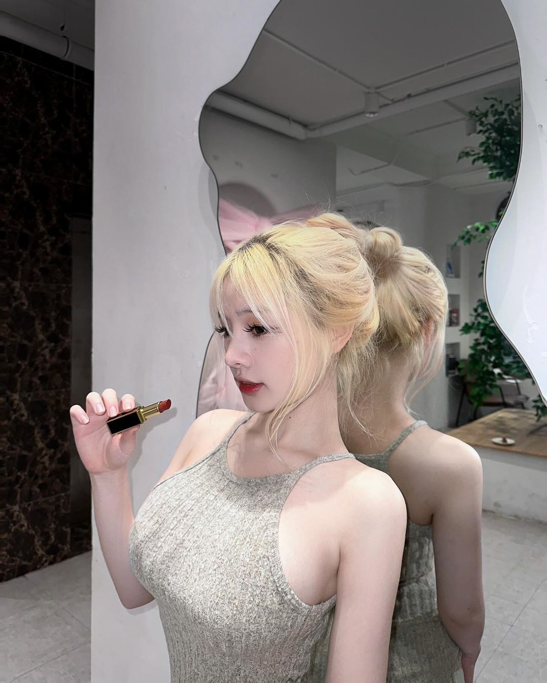 Ảnh 18+ Gái Xinh Tiktok Phạm Phương Linh linnntitxinhnhat – Onlyfans Leak