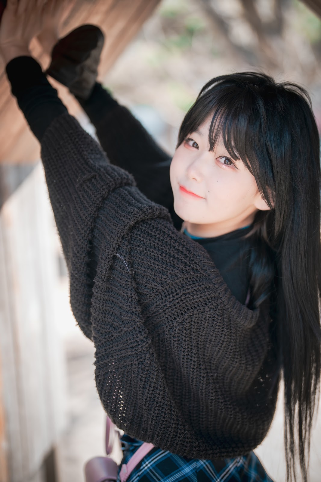 ZIA.Kwon 권지아, [DJAWA] Early Spring Walk in March Set.01