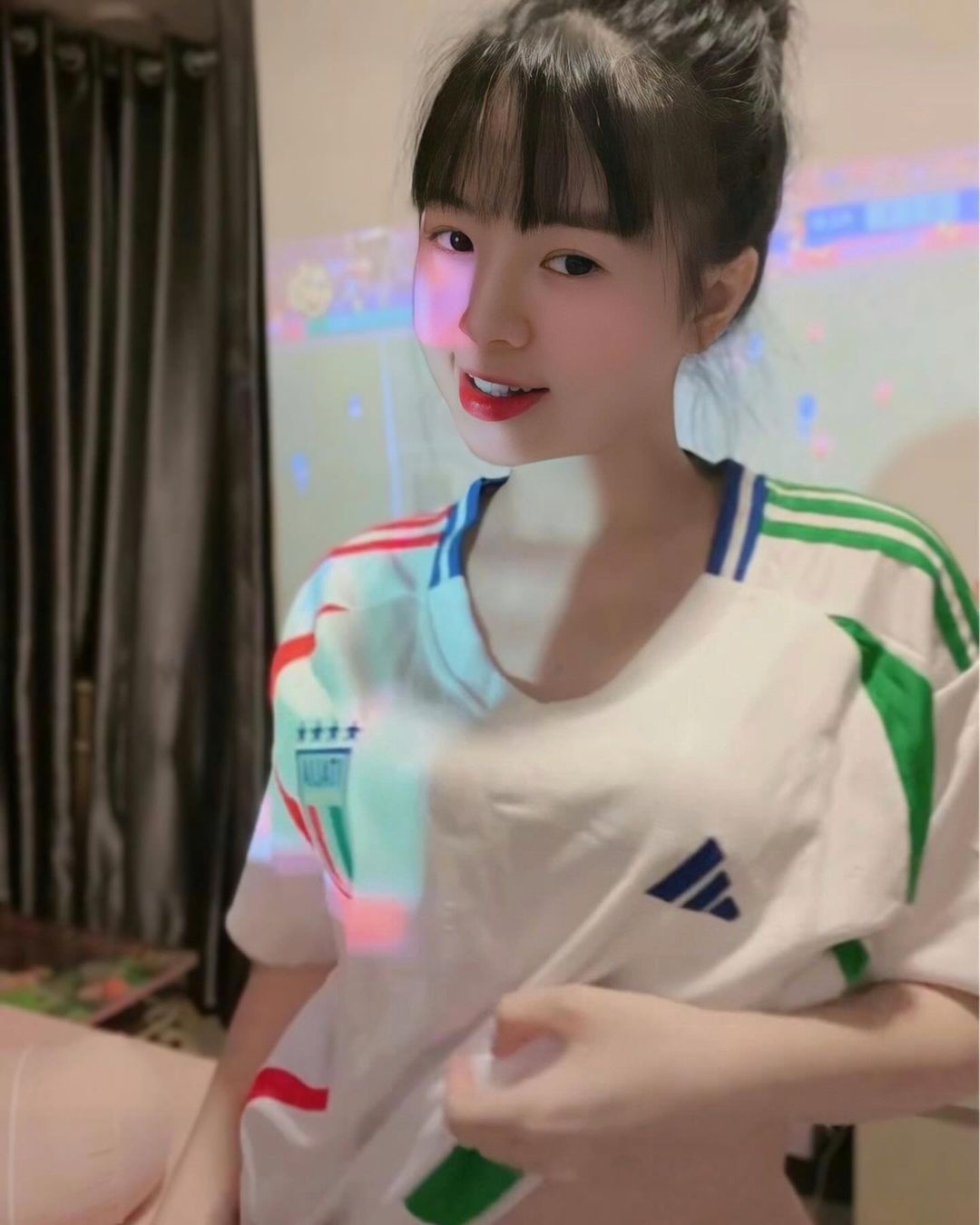Ảnh 18+ Gái Xinh Facebook Shana Quỳnh Giang giangshana – Onlyfans Leak