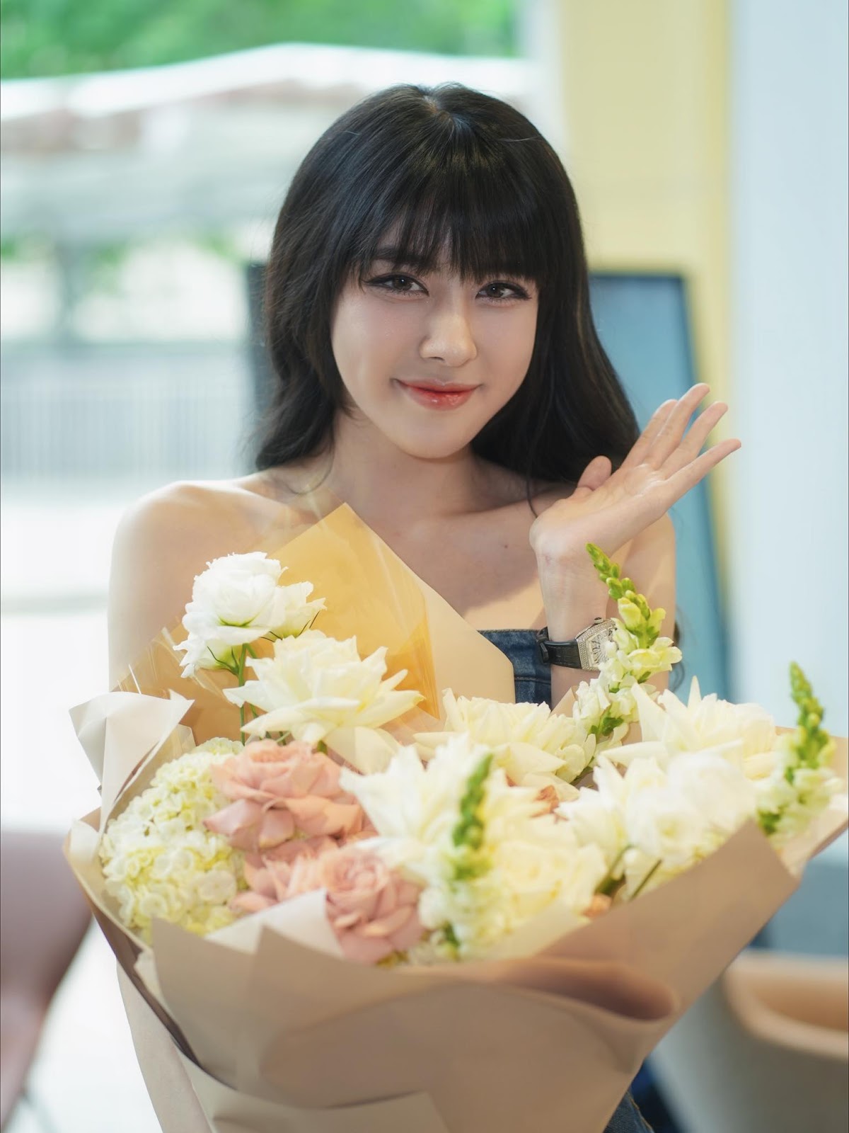 Ảnh Gái Xinh Instagram Hạnh Bích Trần Chen Bi Xing – __hanhbichtran__
