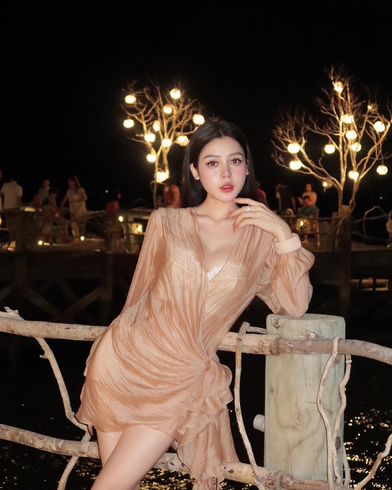 Ảnh Gái Xinh Facebook Nguyễn Thị Tuyết (Pé Lùn) – be.lunnn