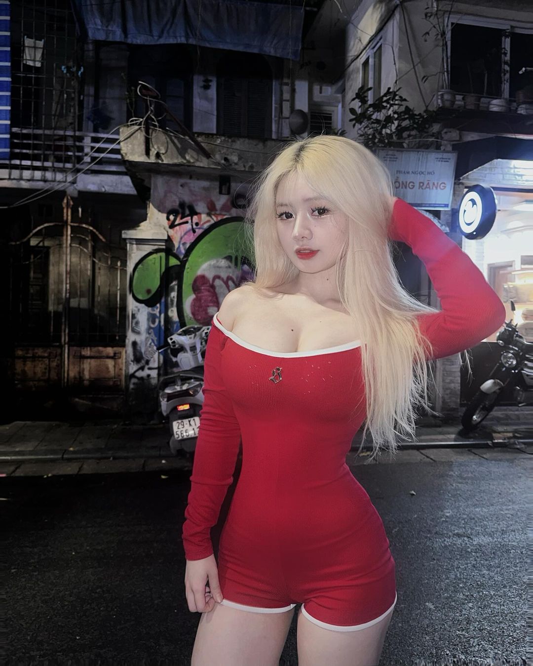 Ảnh 18+ Gái Xinh Tiktok Phạm Phương Linh linnntitxinhnhat – Onlyfans Leak