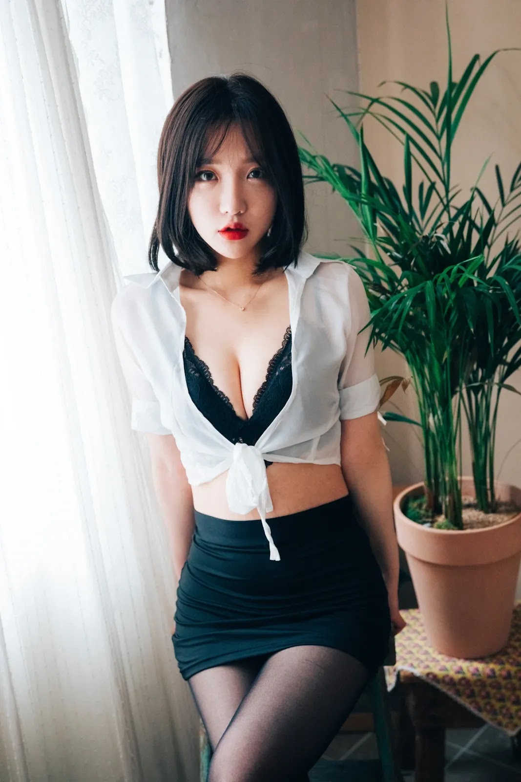 Ảnh Nóng 18+ Gái Xinh Son Yeeun 손예은, [LOOZY] Officegirl’s Vacation Vol.01