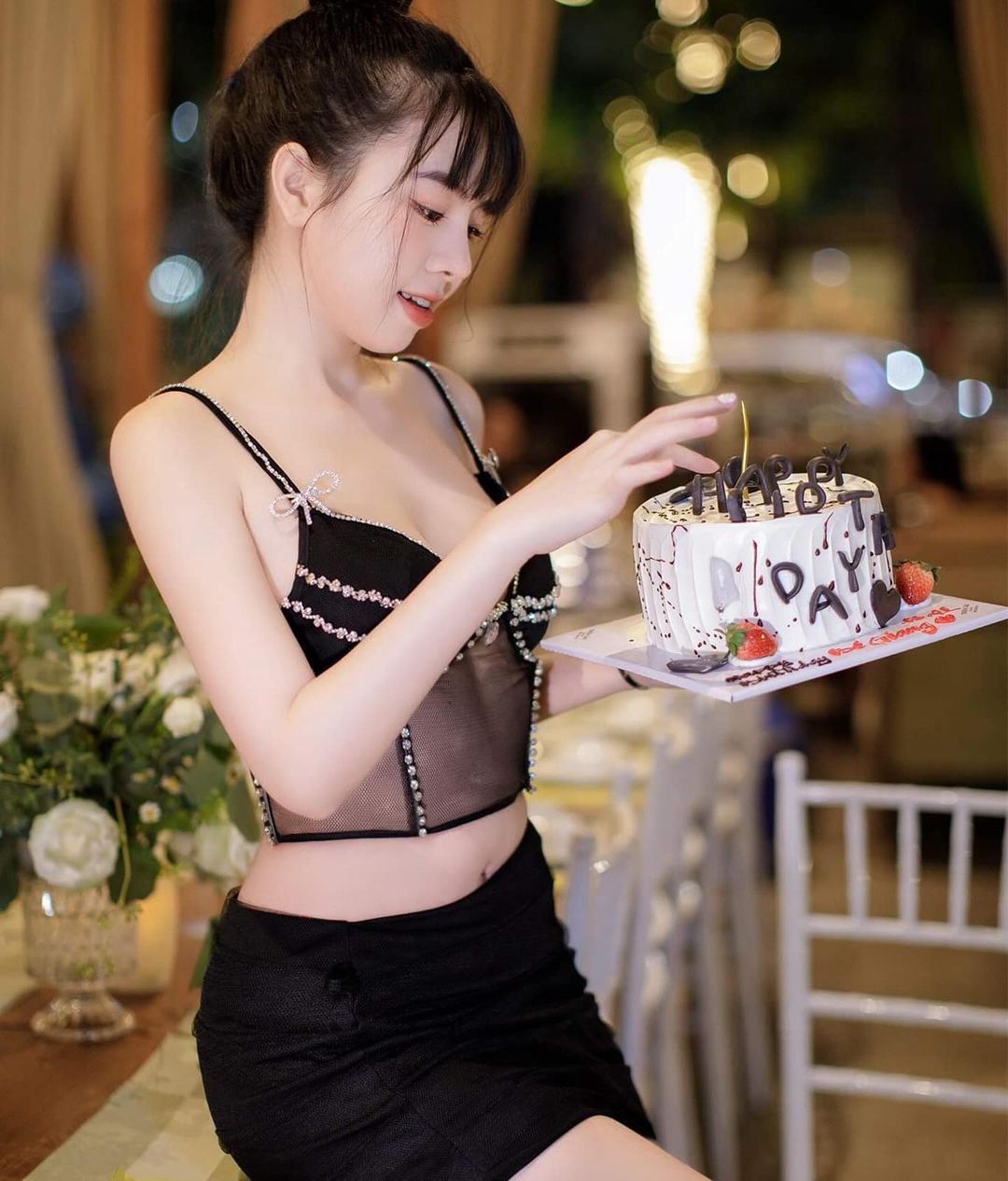 Ảnh 18+ Gái Xinh Facebook Shana Quỳnh Giang giangshana – Onlyfans Leak