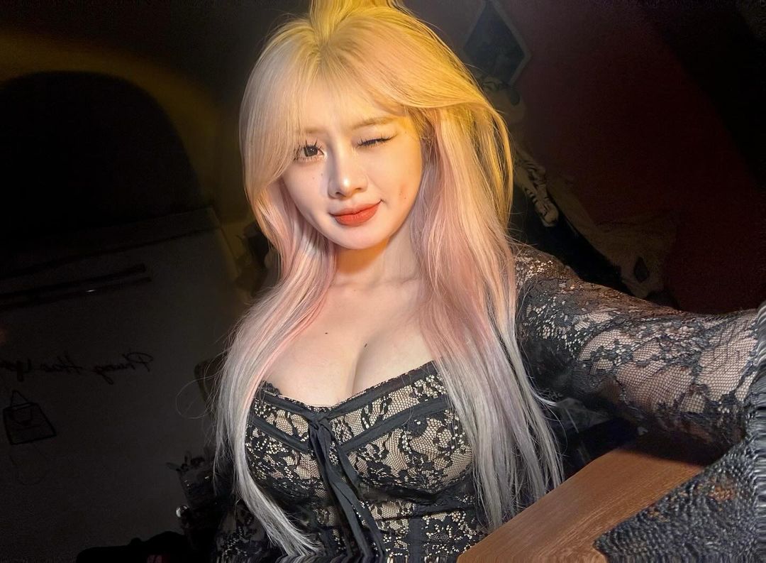 Ảnh 18+ Gái Xinh Tiktok Phạm Phương Linh linnntitxinhnhat – Onlyfans Leak