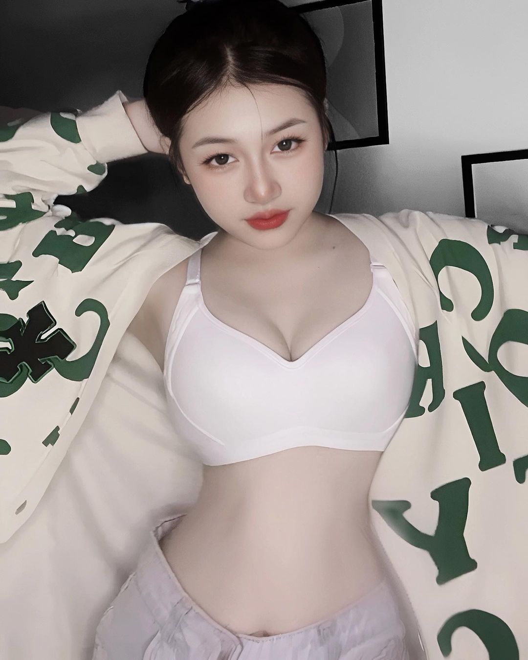 Ảnh Instagram Gái Xinh bae_dulcie – Onlyfans Leak