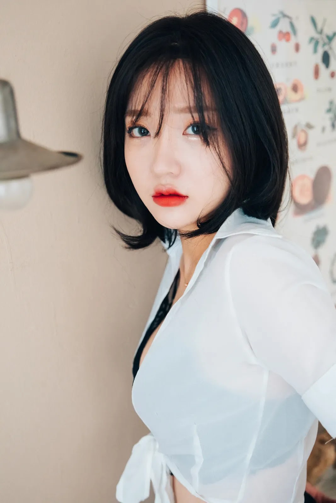 Ảnh Nóng 18+ Gái Xinh Son Yeeun 손예은, [LOOZY] Officegirl’s Vacation Vol.01