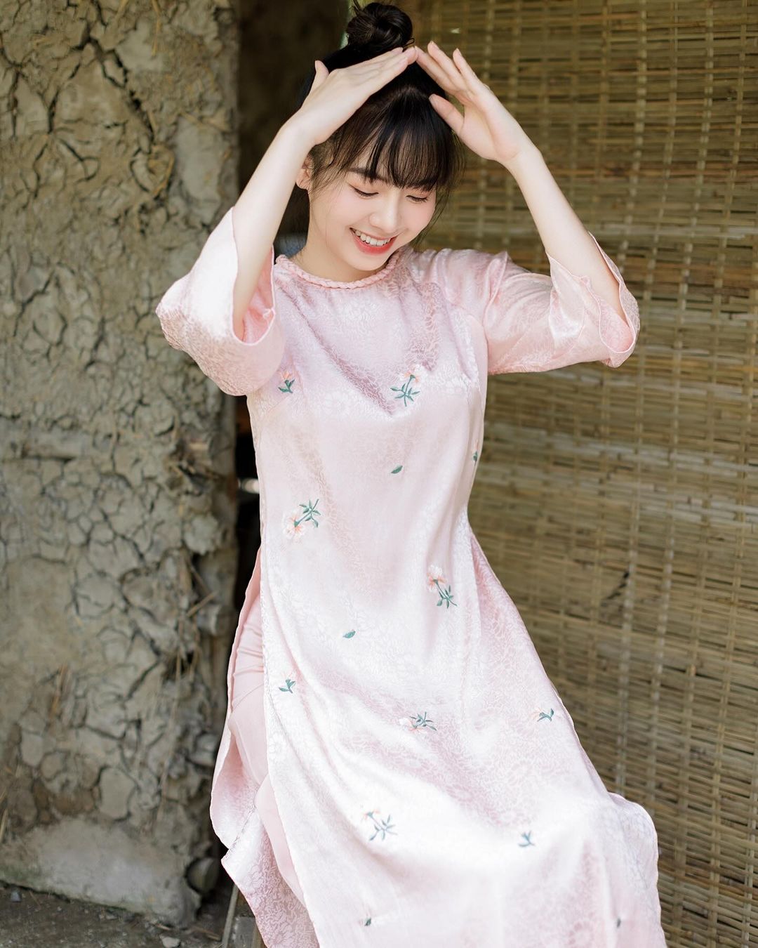 Ảnh 18+ Gái Xinh Facebook Shana Quỳnh Giang giangshana – Onlyfans Leak